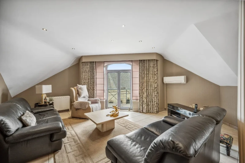 Instapklaar appartement te centrum Tienen
