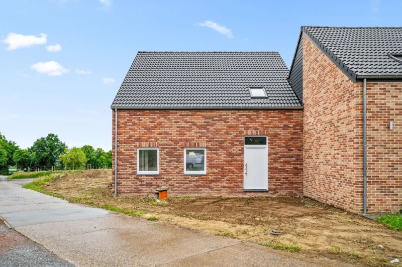 Instapklare nieuwbouw in het rustige en groene Kortenaken
