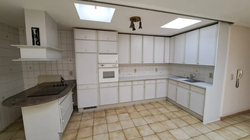 Burgerwoning met 3 slaapkamers en tuin